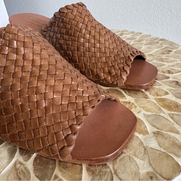 New Either/ OR Tan Woven Leather Heels Sandals Size 9 - Picture 5 of 13